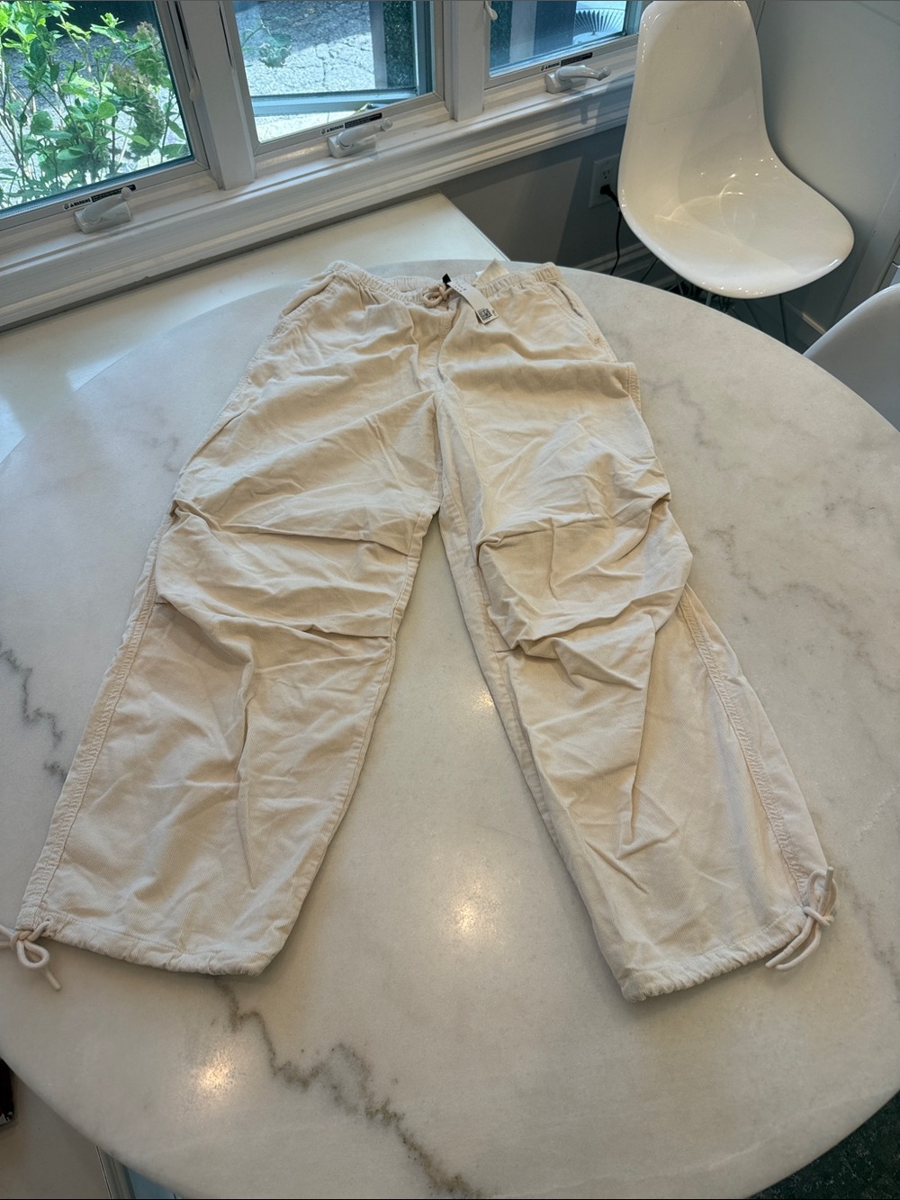 NWT Divided Women's Cargo corduroy Drawstringcuff and waist Pants - Cream